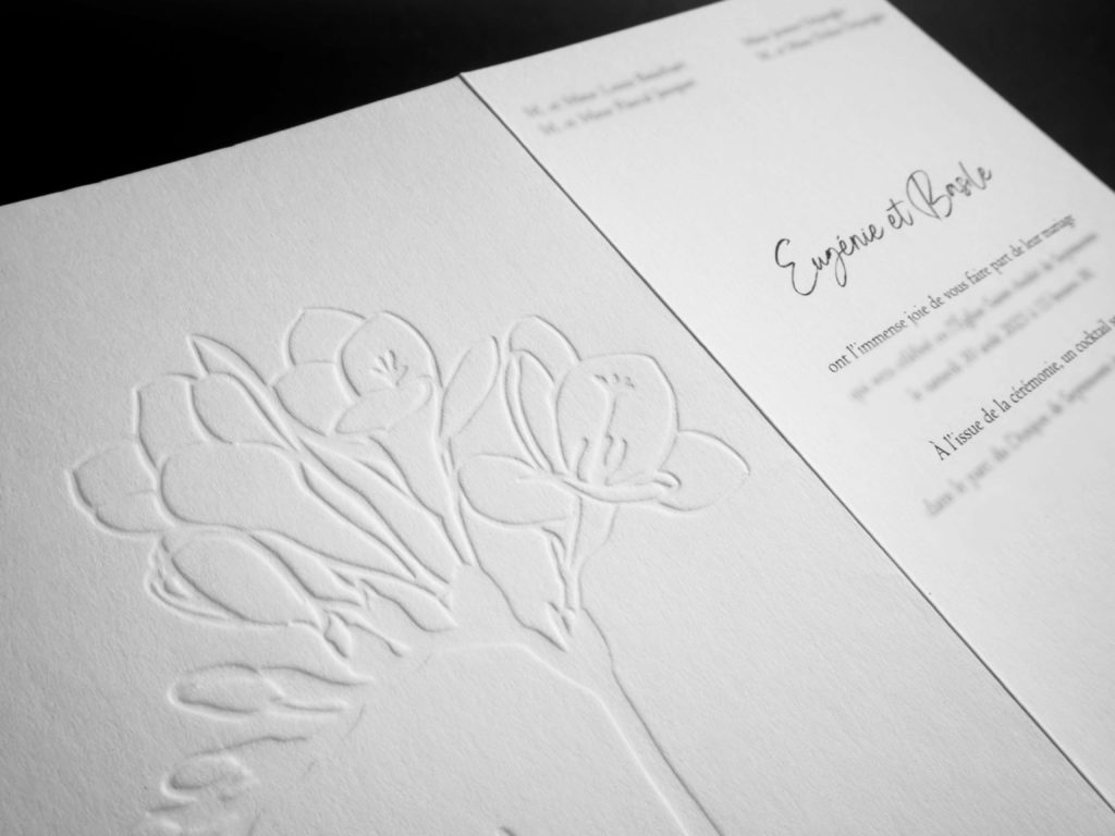 FP fleur en gaufrage